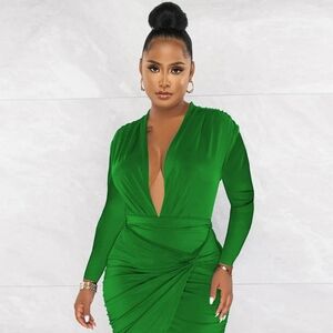 Sugar Popped Greek Wrap Bodysuit Set Kelly Green Size M NWT 💚